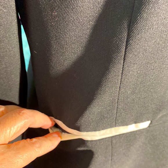 Forever 21 black tuxedo style jacket with white trim - Picture 3 of 6